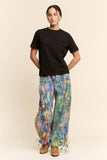 DP60016-PRINTED DENIM WIDE OPENING MID-HIGH WAIST PANTS: LIME GREEN COBALT / S