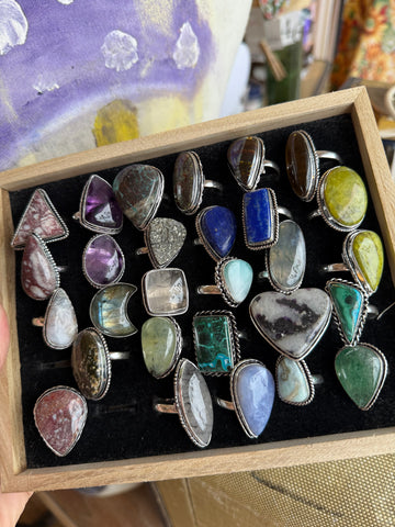 Gemstone Wanderer Ring