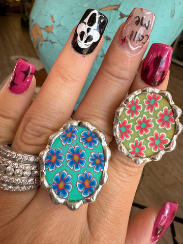 Groovy Flower Rings