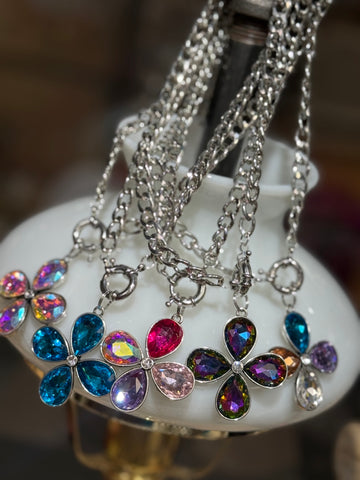 Silver Petal Pop Pendant Necklace