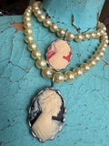 ✨ Vintage Muse Cameo Pearl Necklace