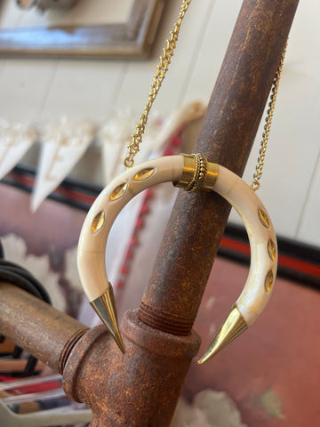 Jennifer Thames White/Gold Horn Necklace